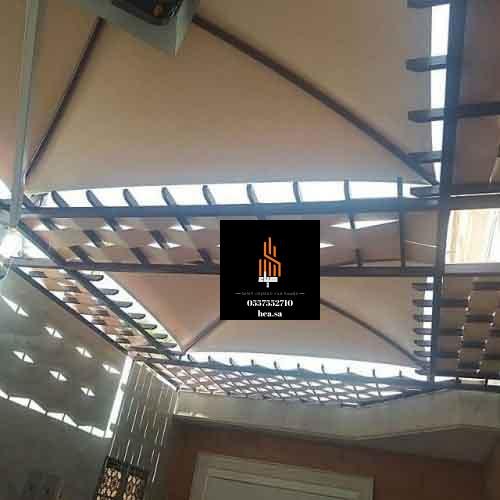 مظلات وسواتر